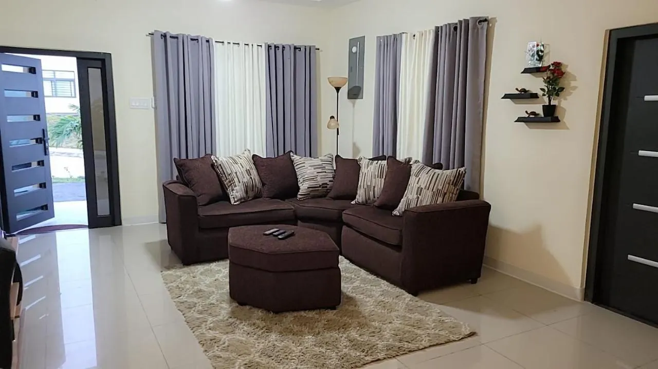 Hill Top Villa Ocho Rios